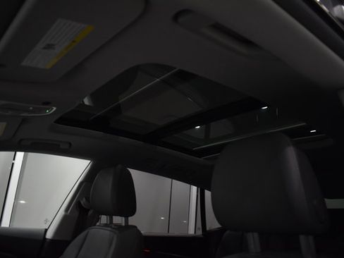 Used 2025 Audi Q8 Premium Plus w/ Premium Plus Package image 38