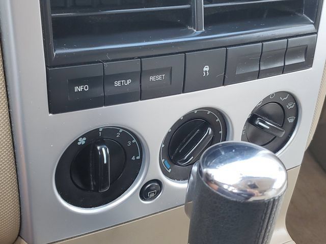 Used 2008 Mercury Mountaineer AWD image 24