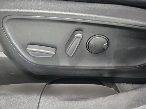 Certified 2023 Ford Escape ST-Line Elite AWD/4WD image 30