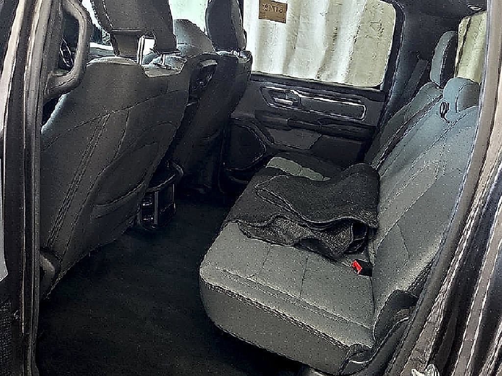Used 2021 RAM 1500 Big Horn w/ Level 1 Safety Group AWD/4WD image 9