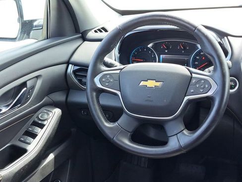 Used 2019 Chevrolet Traverse LT FWD image 22