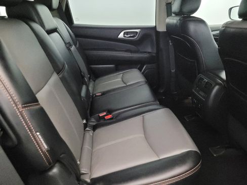 Used 2020 Nissan Pathfinder SL w/ Rock Creek Edition AWD/4WD image 19