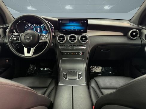 Used 2022 Mercedes-Benz GLC 300 image 12