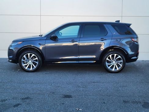 Used 2025 Land Rover Discovery Sport Dynamic SE image 2
