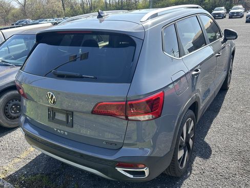 Used 2024 Volkswagen Taos SEL AWD/4WD image 3