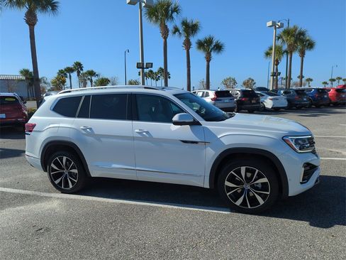 New 2026 Volkswagen Atlas SEL Premium R-Line image 2