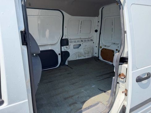 Used 2013 Ford Transit Connect XL FWD image 10