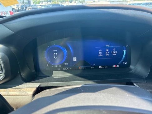 Used 2020 Ford Explorer Platinum w/ Premium Technology Package AWD/4WD image 10
