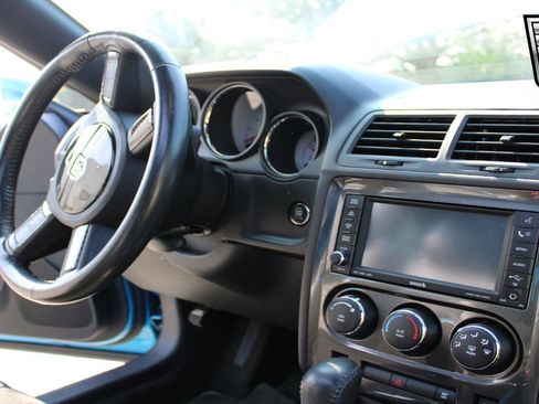 Used 2010 Dodge Challenger SRT8 w/ SRT Option Group II image 12