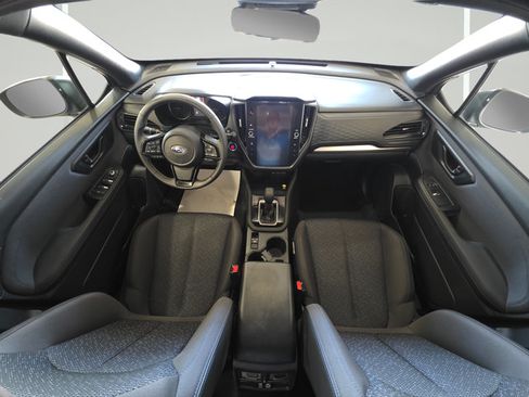 Used 2025 Subaru Forester Premium AWD/4WD image 28