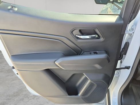 New 2026 GMC Canyon Elevation w/ Convenience Package image 17