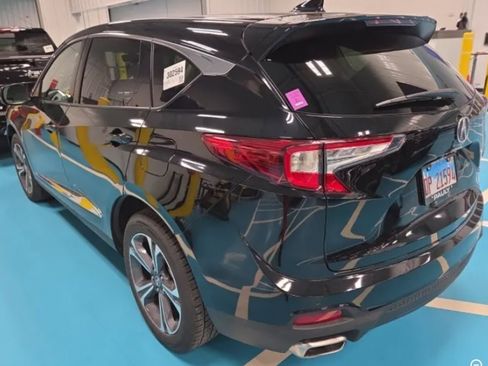 Used 2022 Acura RDX AWD w/ Advance Package image 2