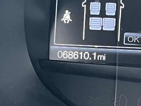 Used 2022 Ford Edge SEL w/ Sport Appearance Package image 24