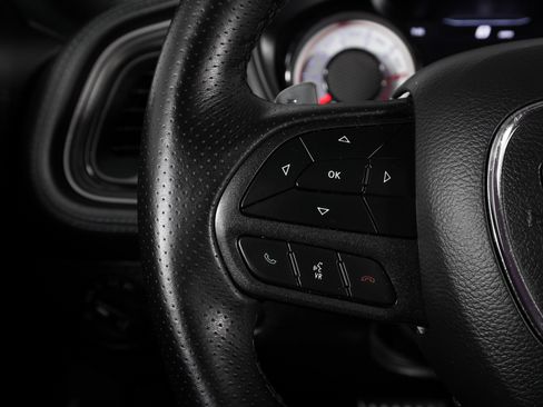 Used 2023 Dodge Challenger R/T Scat Pack w/ T/A Package image 18