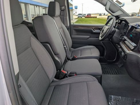 Certified 2024 Chevrolet Silverado 1500 LT image 5