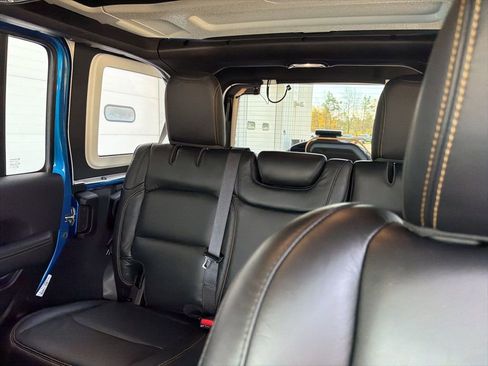 New 2025 Jeep Wrangler Sahara w/ Technology Group image 13