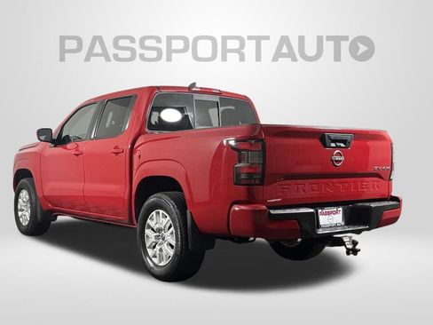 Used 2022 Nissan Frontier SV AWD/4WD image 8