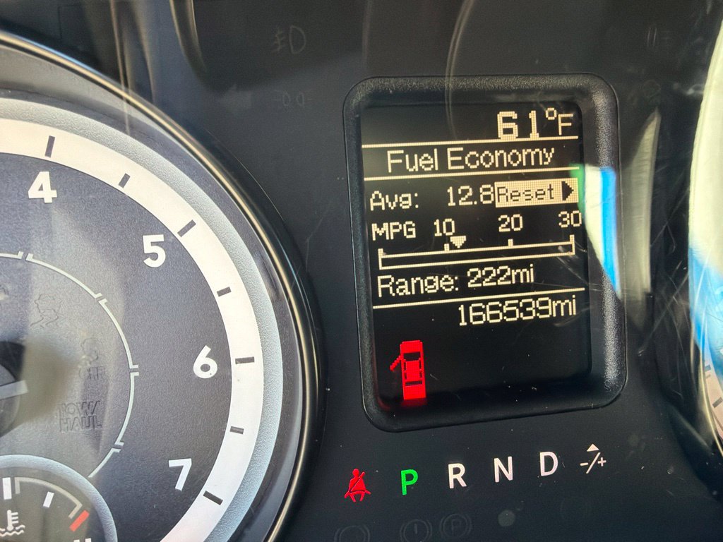 Used 2015 RAM 1500 ST w/ SXT Appearance Group AWD/4WD image 11