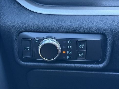 Certified 2023 Ford Explorer XLT w/ Class IV Trailer Tow Package image 21