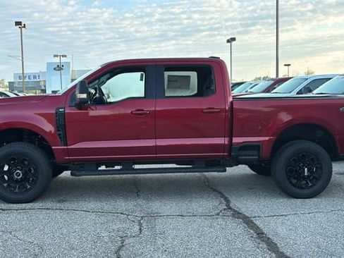 New 2027 Ford F250 XLT w/ XLT Premium Package AWD/4WD image 4