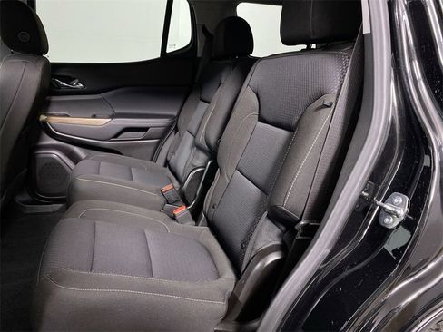 Certified 2023 GMC Acadia SLE w/ Driver Convenience Package image 21