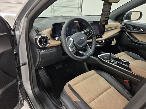 New 2026 Chevrolet Equinox ACTIV image 10