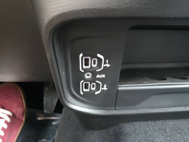 Used 2026 RAM 2500 Big Horn AWD/4WD image 25