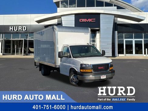 New 2025 GMC Savana 3500 w/ Power Convenience Package RWD image 1
