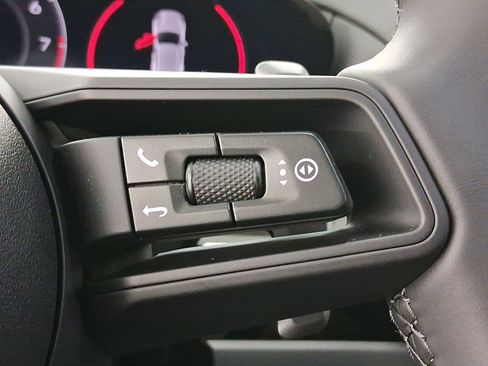 New 2026 Porsche Panamera 4 image 16