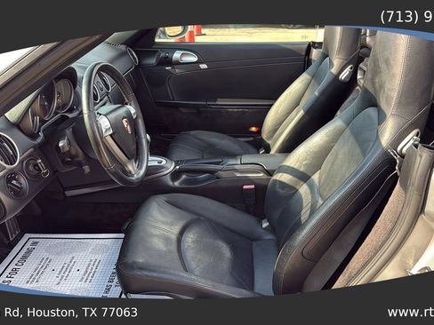 Used 2006 Porsche Boxster RWD image 24