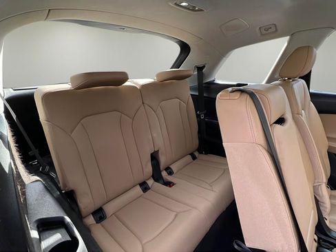 Used 2020 Audi Q7 3.0T Premium Plus w/ Premium Plus Package image 17