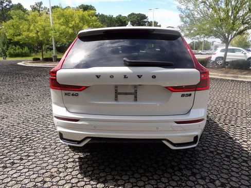 New 2026 Volvo XC60 B5 Ultra w/ Climate Package image 6
