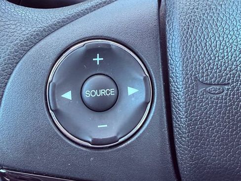 Used 2017 Honda HR-V LX image 29