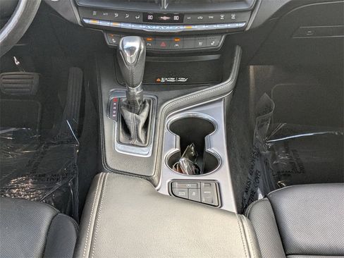 Used 2021 Cadillac CT4 Premium Luxury image 19