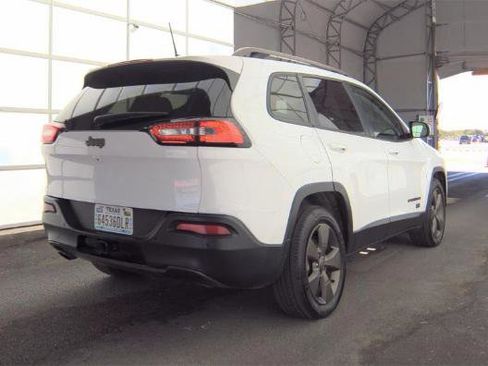Used 2016 Jeep Cherokee 75th Anniversary FWD image 4