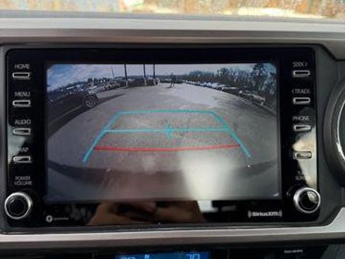 Used 2021 Toyota Tacoma SR5 image 14