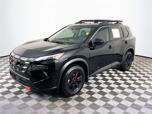 Used 2025 Nissan Rogue Rock Creek image 4