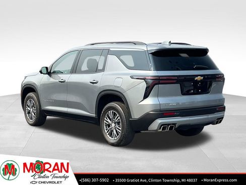 Certified 2024 Chevrolet Traverse LT FWD image 4