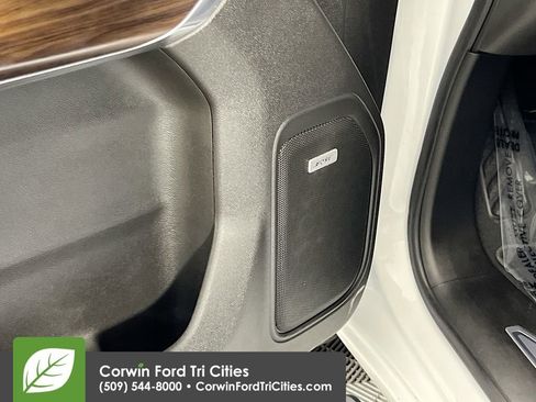 Used 2023 GMC Sierra 3500 SLT image 13