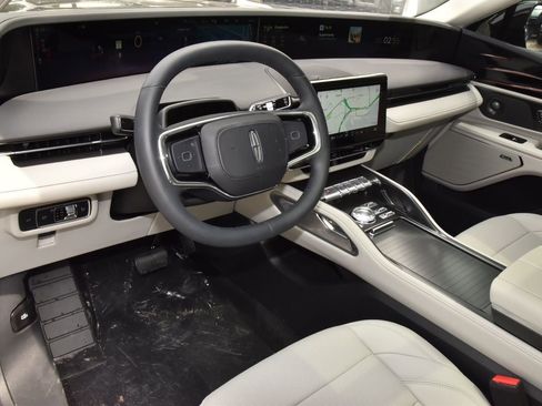 New 2026 Lincoln Nautilus Premier w/ Equipment Group 102A image 43