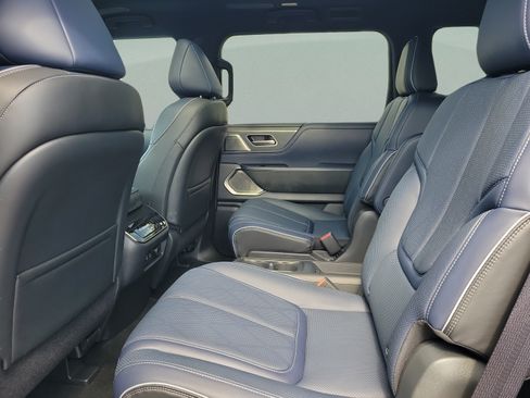 Used 2026 INFINITI QX80 4WD w/ Sport Exterior Package image 41
