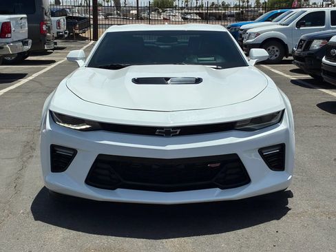 Used 2016 Chevrolet Camaro SS RWD image 13