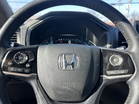 Used 2018 Honda Odyssey EX-L image 16