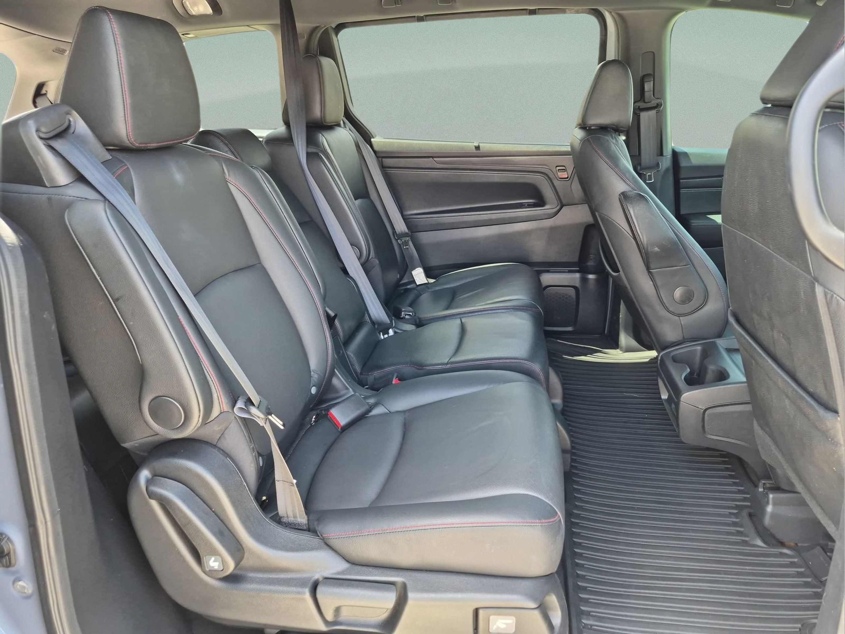 Certified 2024 Honda Odyssey Sport image 18