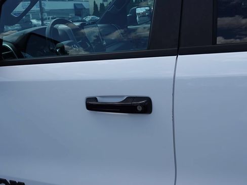 Used 2023 RAM 1500 Big Horn AWD/4WD image 15