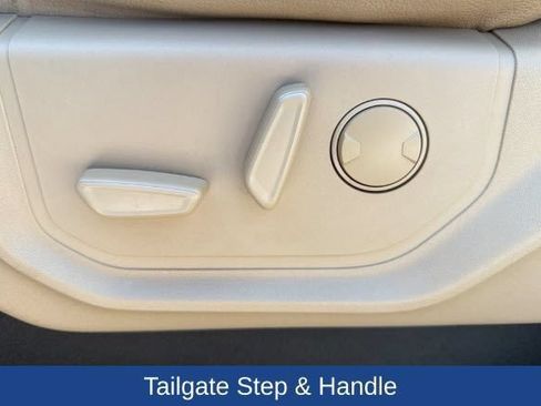 Used 2021 Ford F250 Lariat w/ Lariat Ultimate Package AWD/4WD image 12
