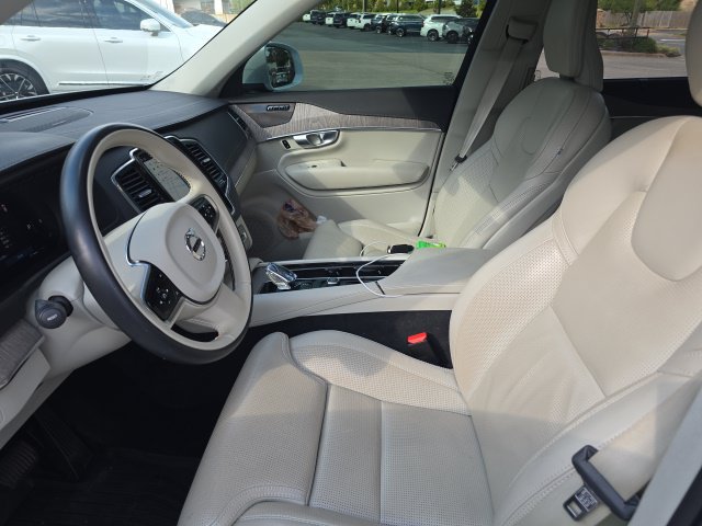 Used 2024 Volvo XC90 B6 Ultimate AWD/4WD image 7