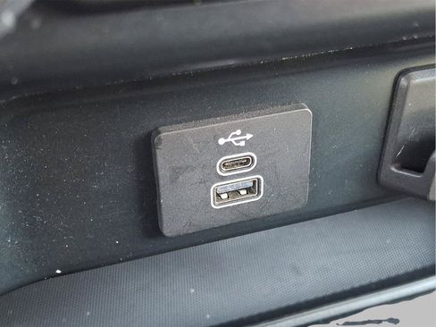 Used 2025 Ford F150 XLT w/ Equipment Group 301A Standard AWD/4WD image 19