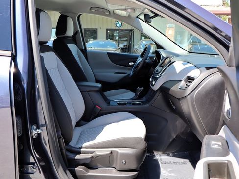 Used 2019 Chevrolet Equinox LS w/ LPO, Floor Liner Package AWD/4WD image 18