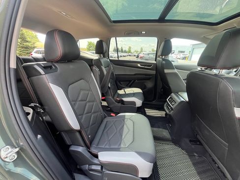 Certified 2026 Volkswagen Atlas Peak Edition AWD/4WD image 26